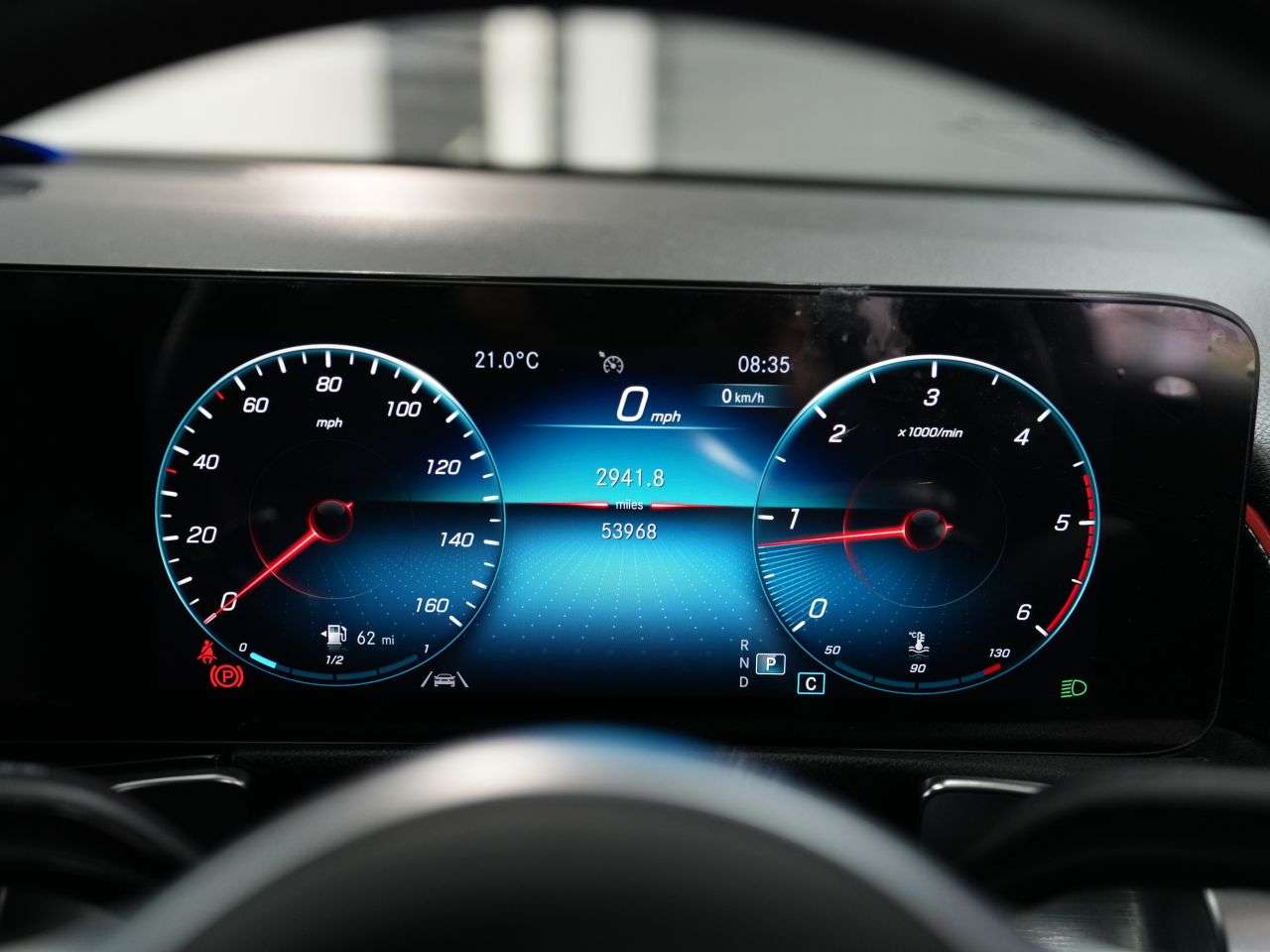 A 2021 MERCEDES GLB GLB 220 D 4MATIC AMG LINE PREMIUM A 2021 MERCEDES GLB GLB 220 D 4MATIC AMG LINE PREMIUM