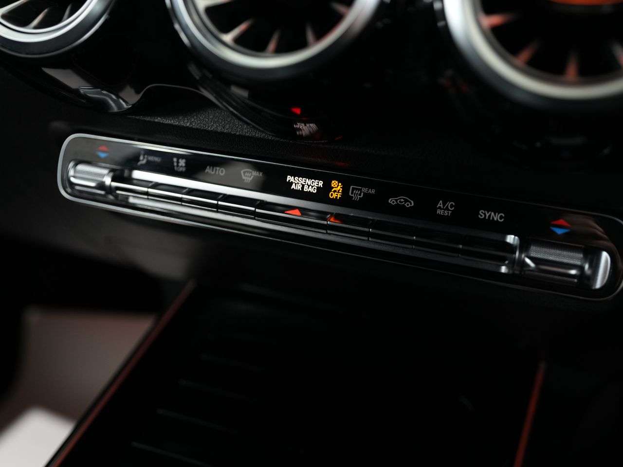 2021 MERCEDES GLB 2021 MERCEDES GLB