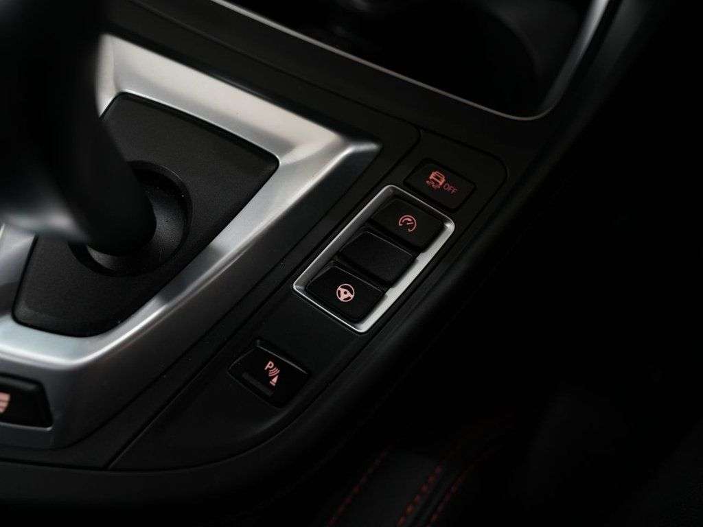 2020 BMW M2 2020 BMW M2