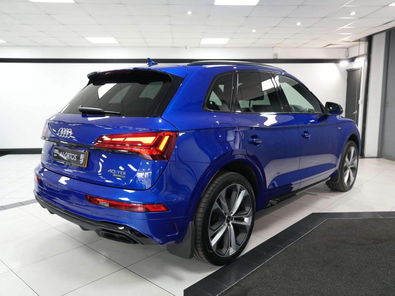 2023 AUDI Q5 2023 AUDI Q5