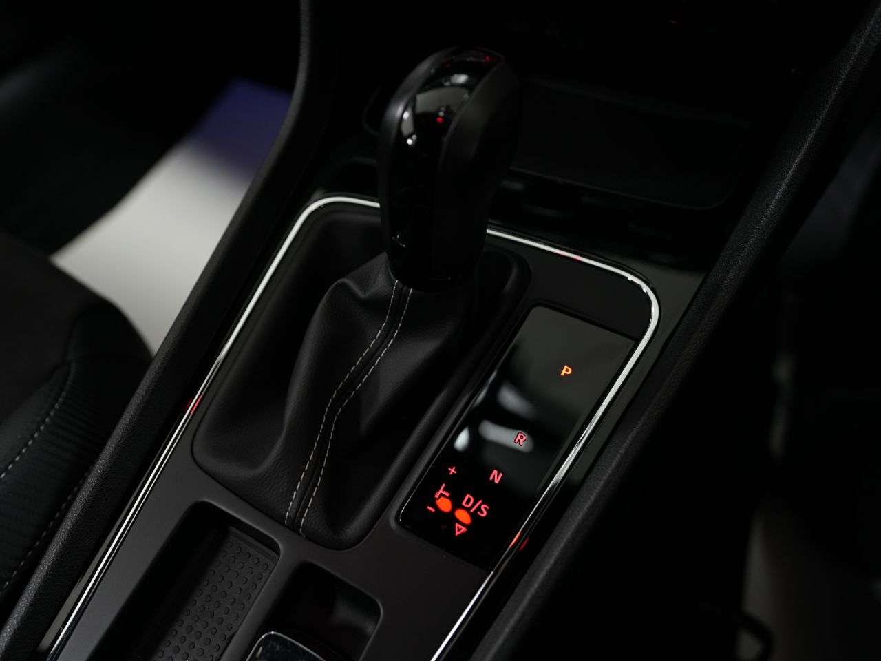 2020 SEAT LEON 2020 SEAT LEON