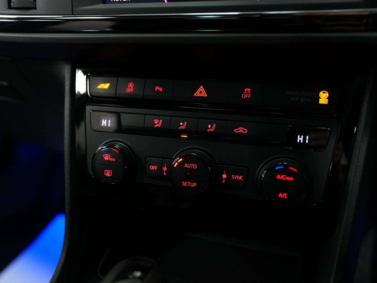 2020 SEAT LEON 2020 SEAT LEON