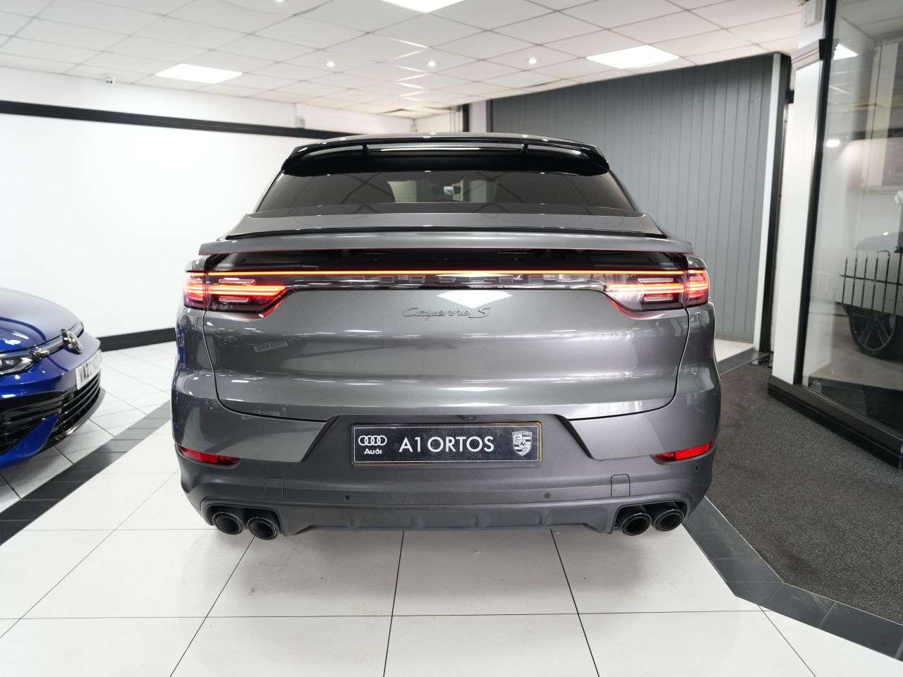 2020 PORSCHE CAYENNE 2020 PORSCHE CAYENNE