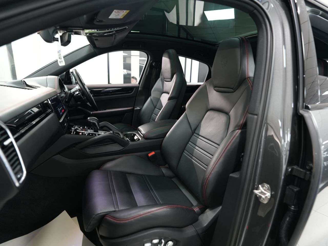 2020 PORSCHE CAYENNE 2020 PORSCHE CAYENNE
