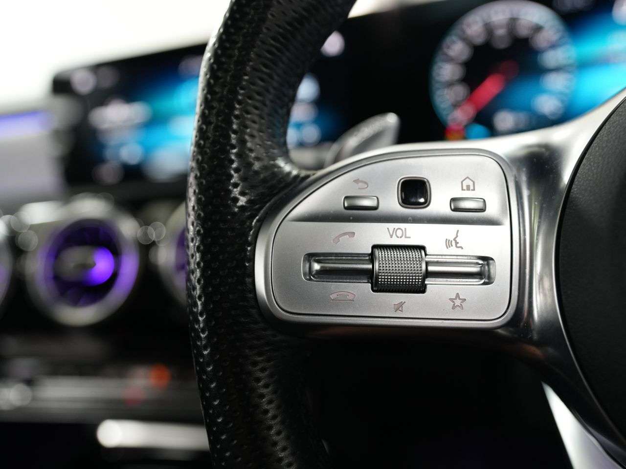 2020 MERCEDES-BENZ A CLASS 2020 MERCEDES-BENZ A CLASS