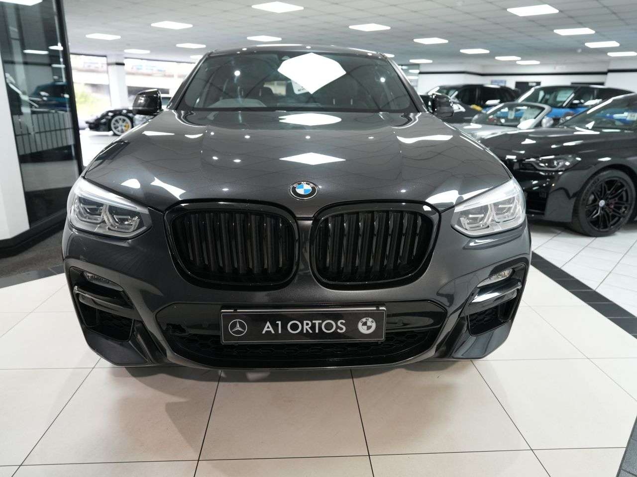 A 2019 BMW X4 3.0 M40i SUV 5dr Petrol Auto xDrive Euro 6 (s/s) (354 ps) STUNNING PX EXAMP A 2019 BMW X4 3.0 M40i SUV 5dr Petrol Auto xDrive Euro 6 (s/s) (354 ps) STUNNING PX EXAMP