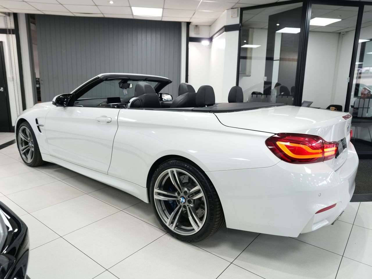 2020 BMW M4 2020 BMW M4