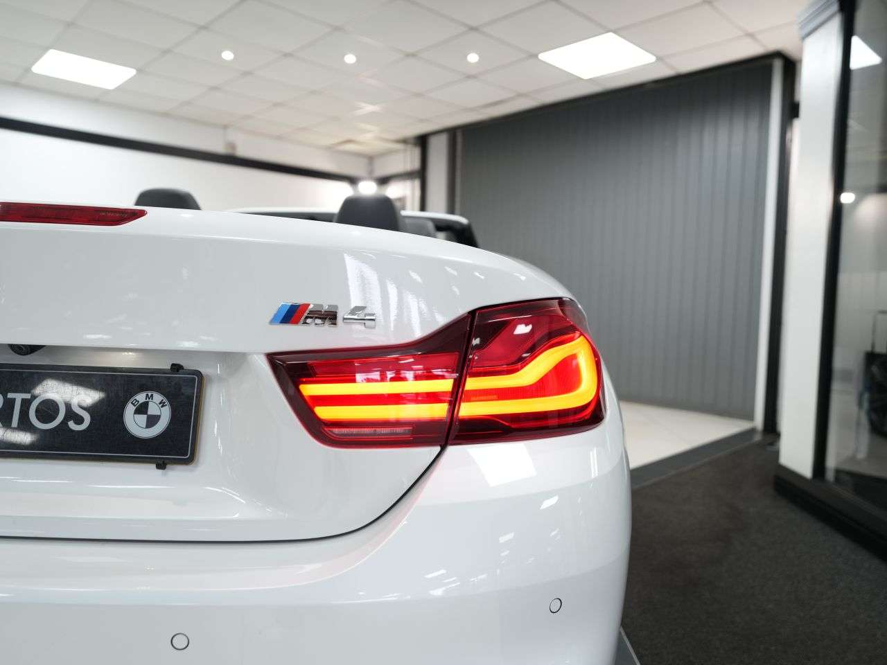 2020 BMW M4 2020 BMW M4