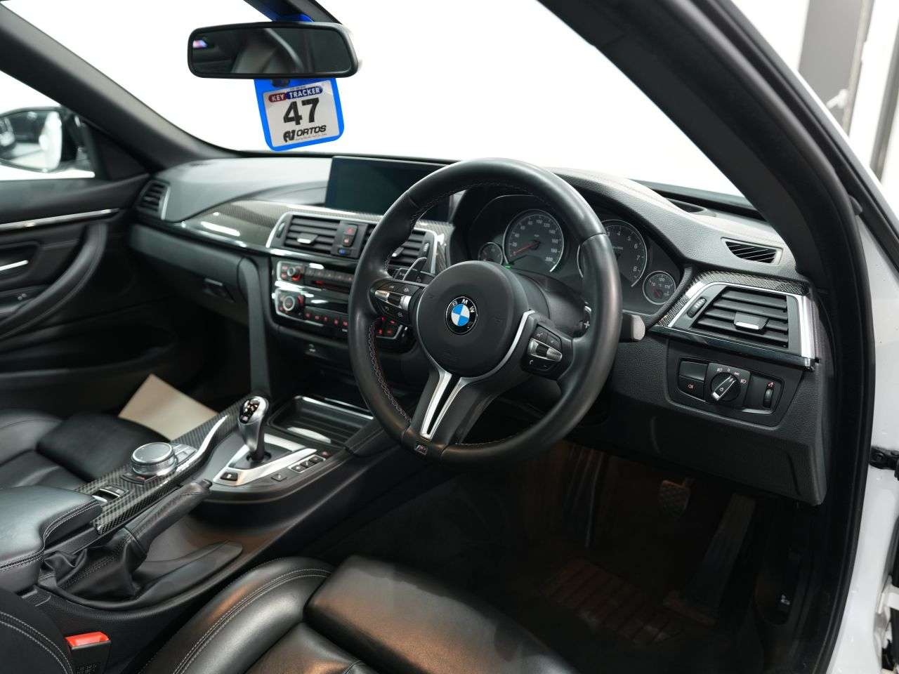 A 2020 BMW M4 3.0 BiTurbo GPF Convertible 2dr Petrol DCT Euro 6 (s/s) (431 ps) MINERAL+HU A 2020 BMW M4 3.0 BiTurbo GPF Convertible 2dr Petrol DCT Euro 6 (s/s) (431 ps) MINERAL+HU