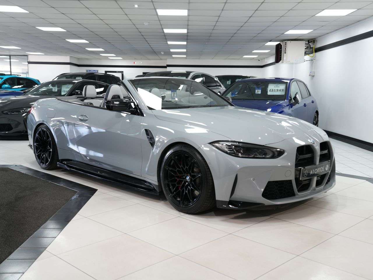 A 2022 BMW M4 3.0 BiTurbo Competition Convertible 2dr Petrol Steptronic M xDrive Euro 6 ( A 2022 BMW M4 3.0 BiTurbo Competition Convertible 2dr Petrol Steptronic M xDrive Euro 6 (