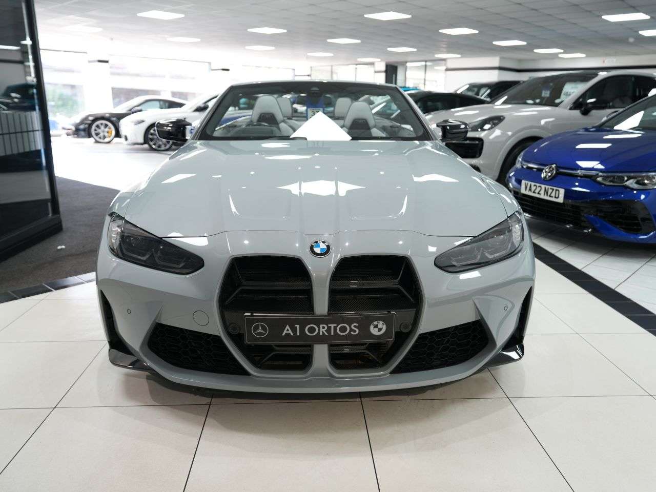 A 2022 BMW M4 3.0 BiTurbo Competition Convertible 2dr Petrol Steptronic M xDrive Euro 6 ( A 2022 BMW M4 3.0 BiTurbo Competition Convertible 2dr Petrol Steptronic M xDrive Euro 6 (