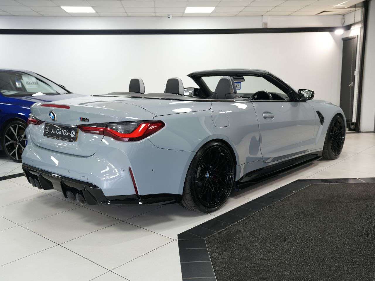 2022 BMW M4 2022 BMW M4