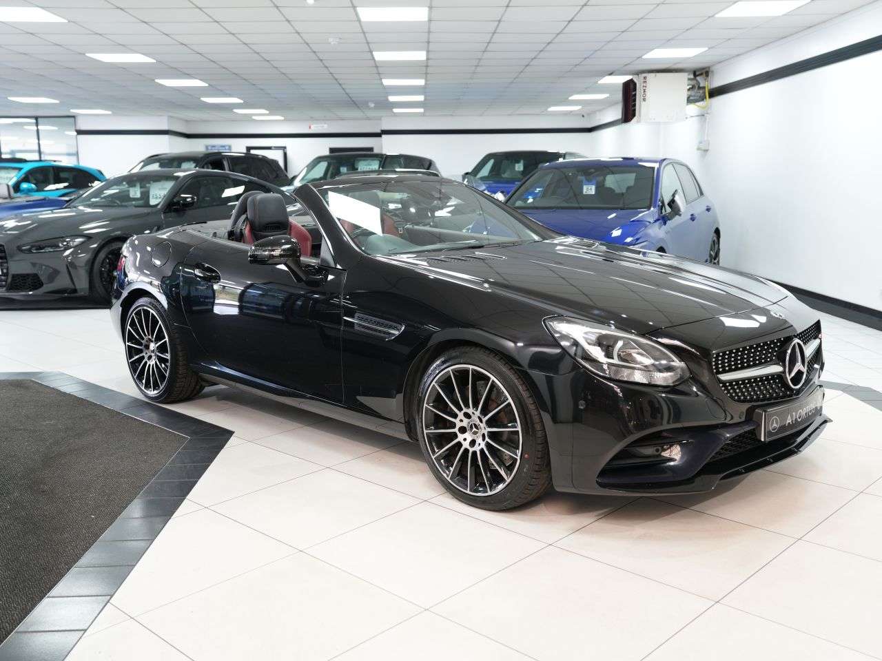 A 2017 MERCEDES-BENZ SLC 2.0 SLC200 AMG Line Convertible 2dr Petrol G-Tronic Euro 6 (s/s) (184 ps) N A 2017 MERCEDES-BENZ SLC 2.0 SLC200 AMG Line Convertible 2dr Petrol G-Tronic Euro 6 (s/s) (184 ps) N