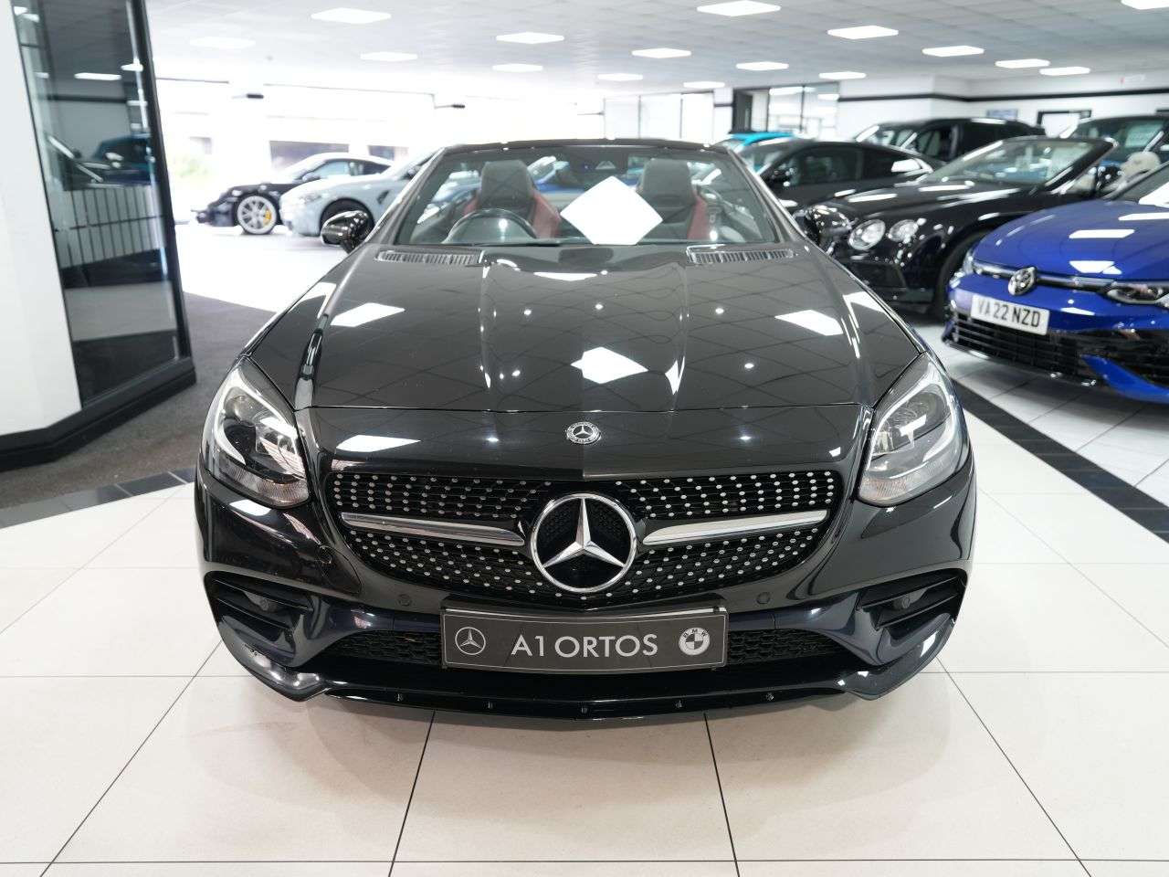 A 2017 MERCEDES-BENZ SLC 2.0 SLC200 AMG Line Convertible 2dr Petrol G-Tronic Euro 6 (s/s) (184 ps) N A 2017 MERCEDES-BENZ SLC 2.0 SLC200 AMG Line Convertible 2dr Petrol G-Tronic Euro 6 (s/s) (184 ps) N