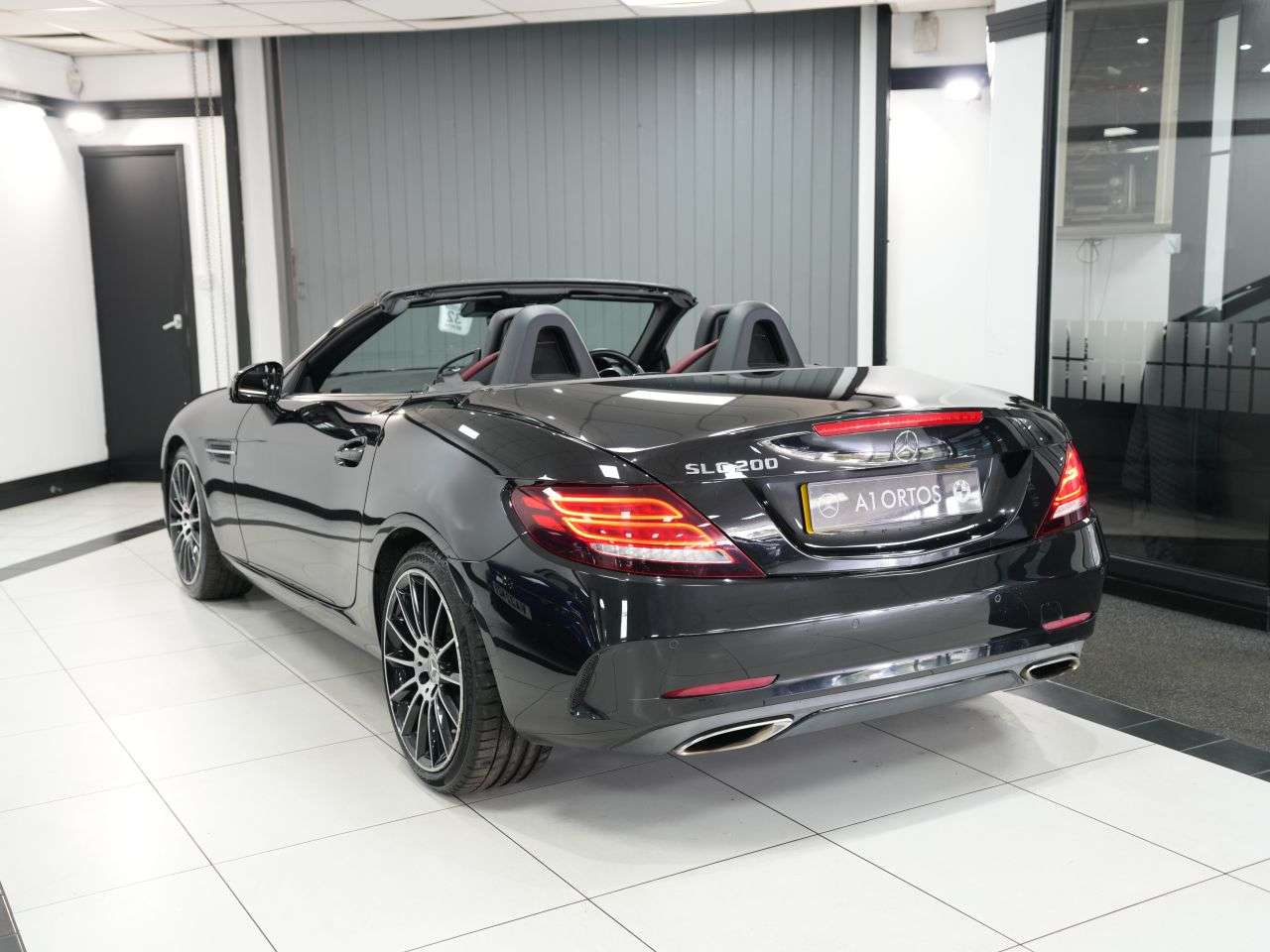2017 MERCEDES-BENZ SLC 2017 MERCEDES-BENZ SLC