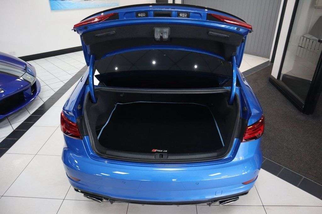 2018 AUDI RS3 2018 AUDI RS3