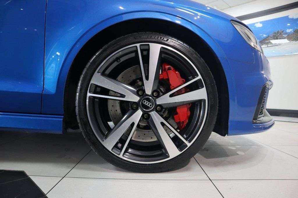 2018 AUDI RS3 2018 AUDI RS3