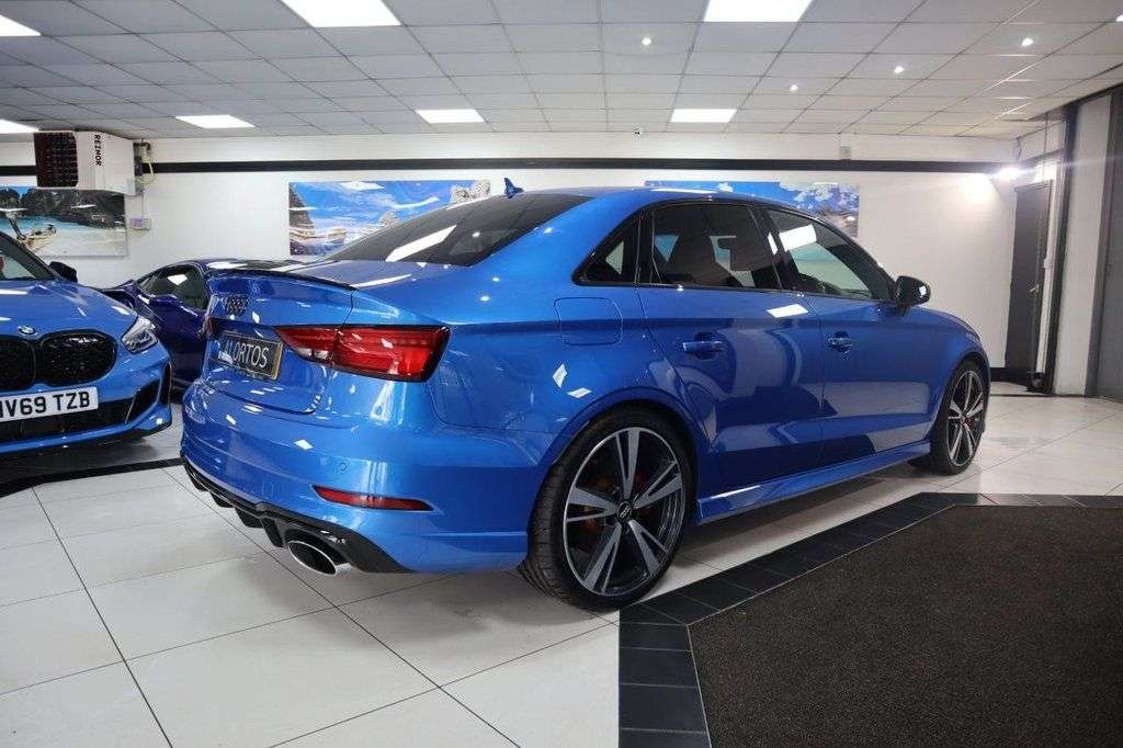 2018 AUDI RS3 2018 AUDI RS3