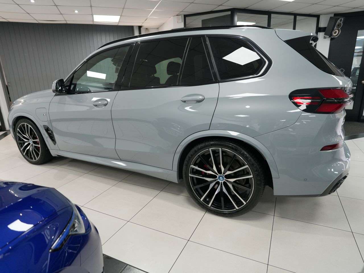 2023 BMW X5 2023 BMW X5
