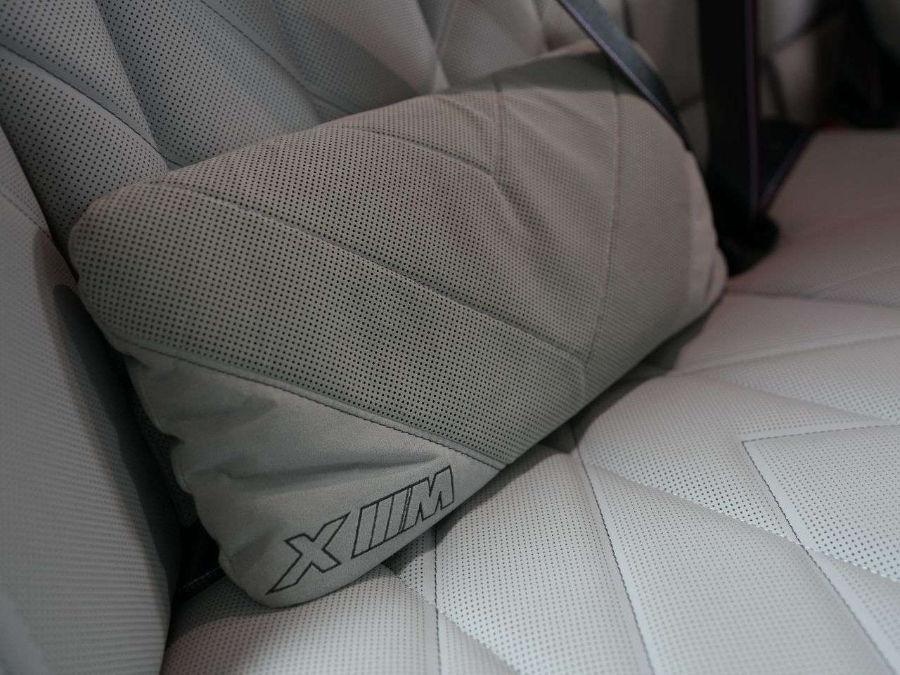 2025 BMW XM 2025 BMW XM