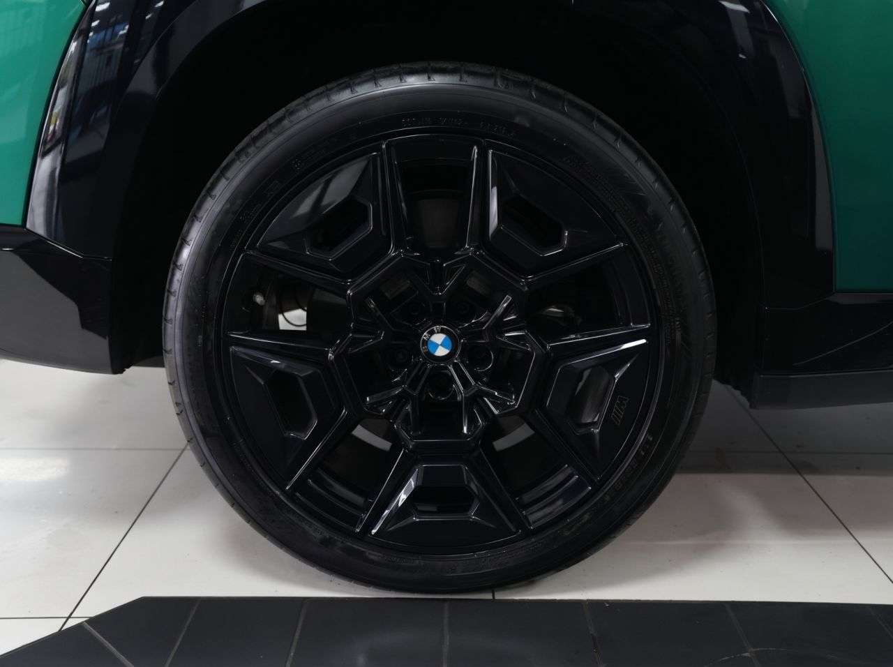2025 BMW XM 2025 BMW XM