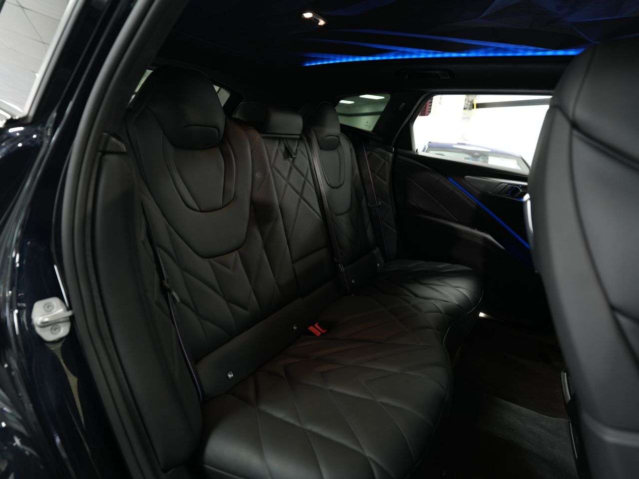 2025 BMW XM 2025 BMW XM