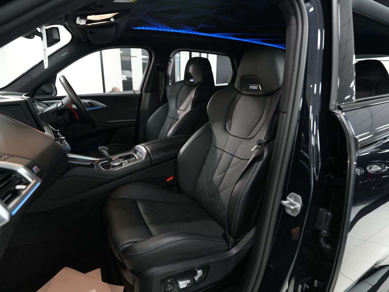 2025 BMW XM 2025 BMW XM