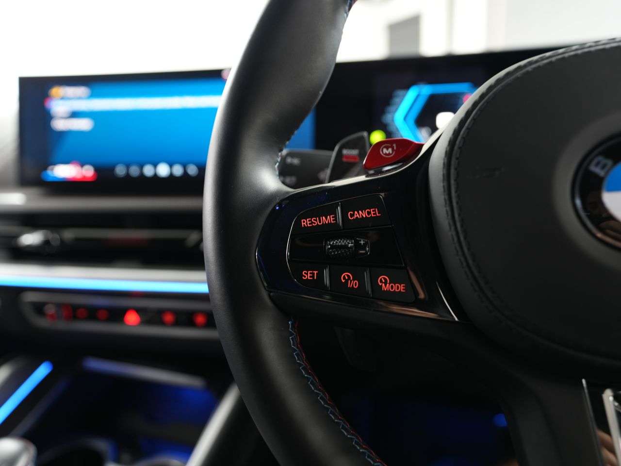 2025 BMW XM 2025 BMW XM