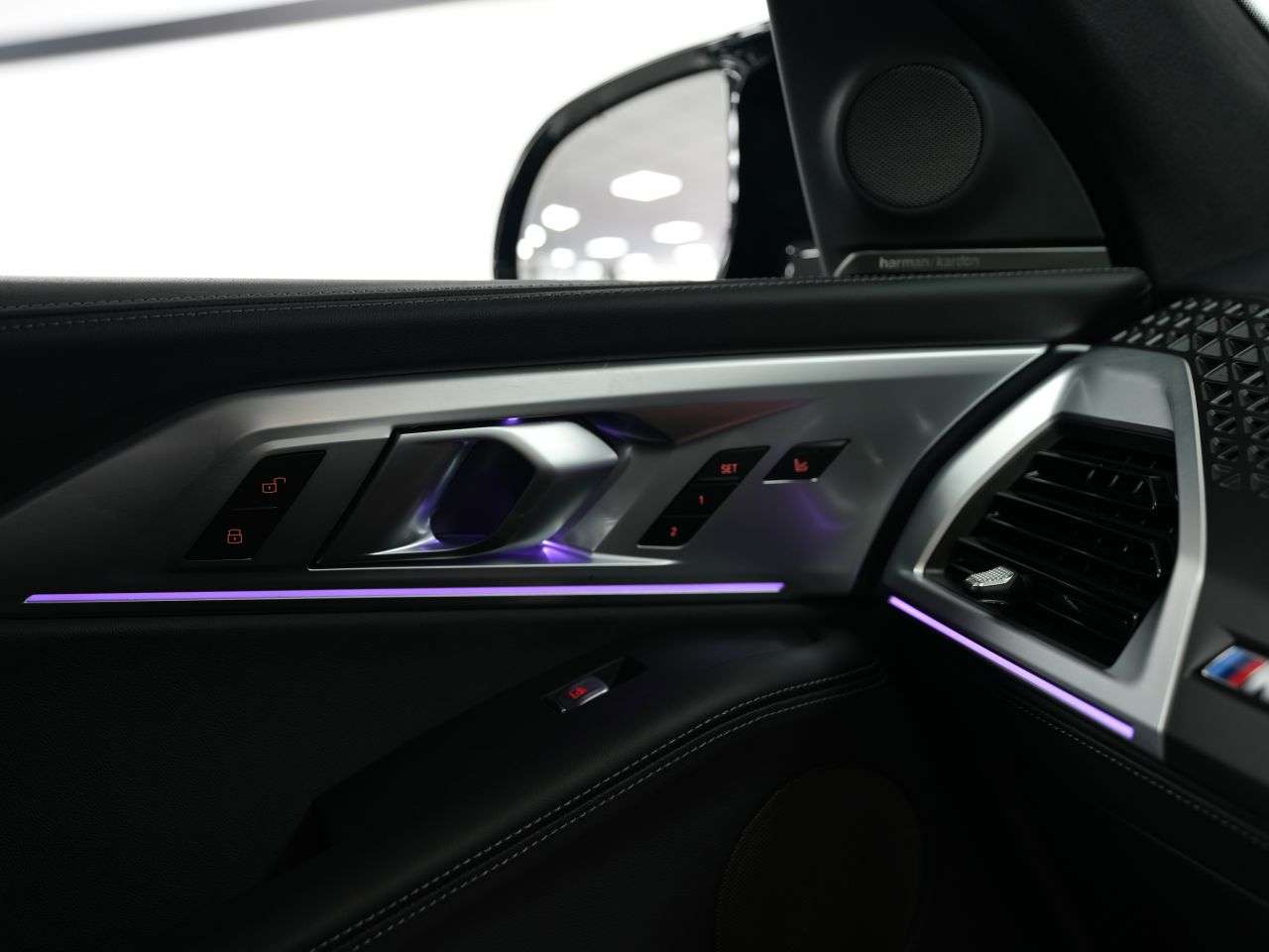 2025 BMW XM 2025 BMW XM
