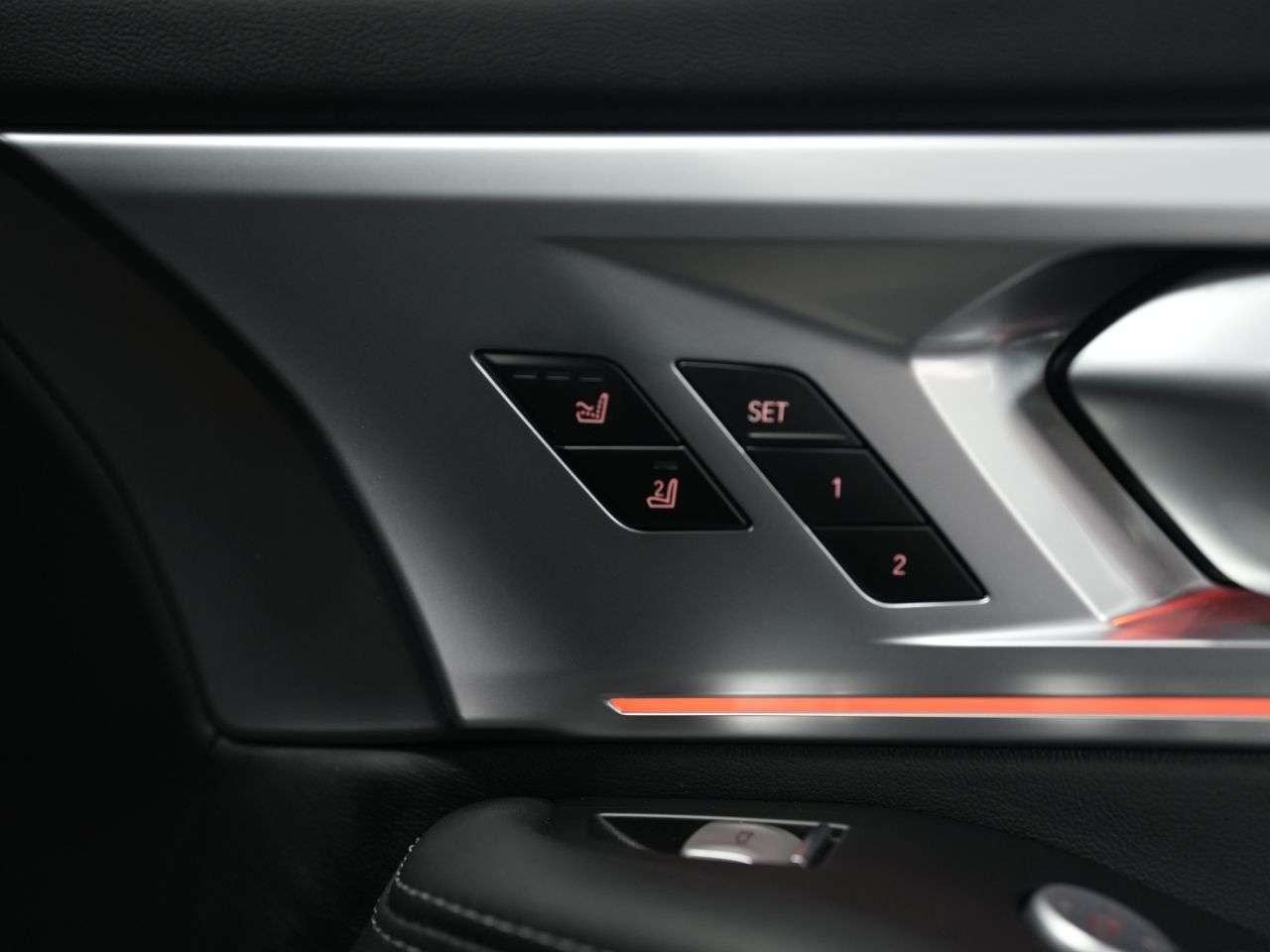 2025 BMW XM 2025 BMW XM
