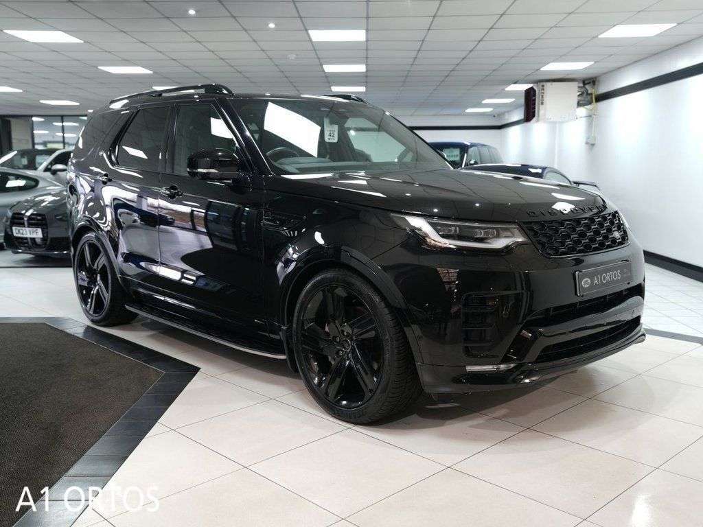 A 2021 LAND ROVER DISCOVERY 3.0 D300 MHEV R-Dynamic HSE SUV 5dr Diesel Auto 4WD Euro 6 (s/s) (300 ps) 1 A 2021 LAND ROVER DISCOVERY 3.0 D300 MHEV R-Dynamic HSE SUV 5dr Diesel Auto 4WD Euro 6 (s/s) (300 ps) 1