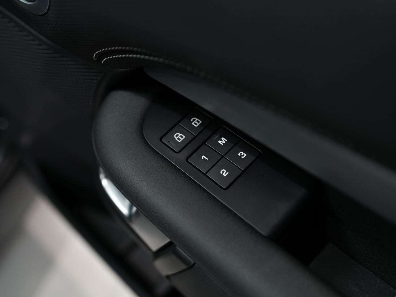 2021 LAND ROVER DISCOVERY 2021 LAND ROVER DISCOVERY