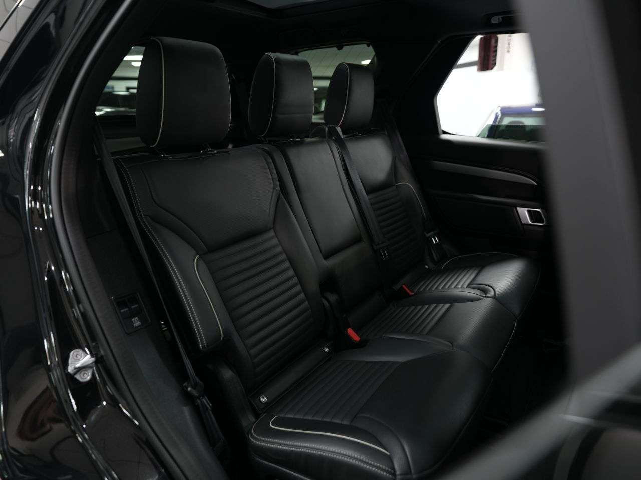 2021 LAND ROVER DISCOVERY 2021 LAND ROVER DISCOVERY