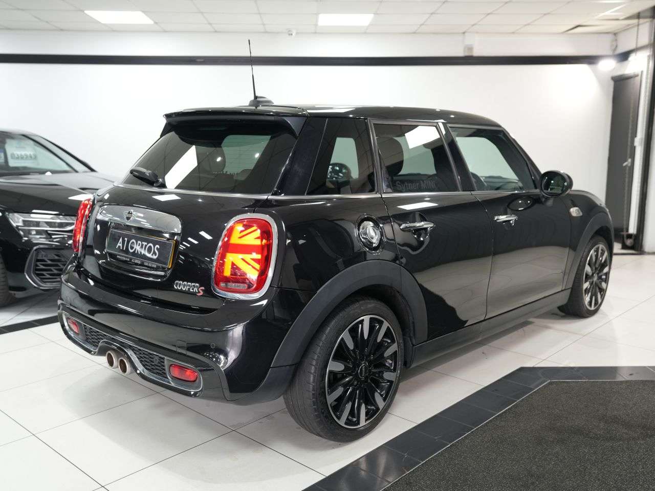 2019 MINI HATCH 2019 MINI HATCH