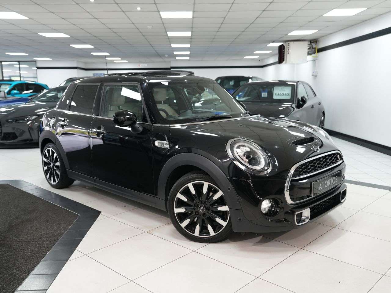 2019 MINI HATCH 2019 MINI HATCH