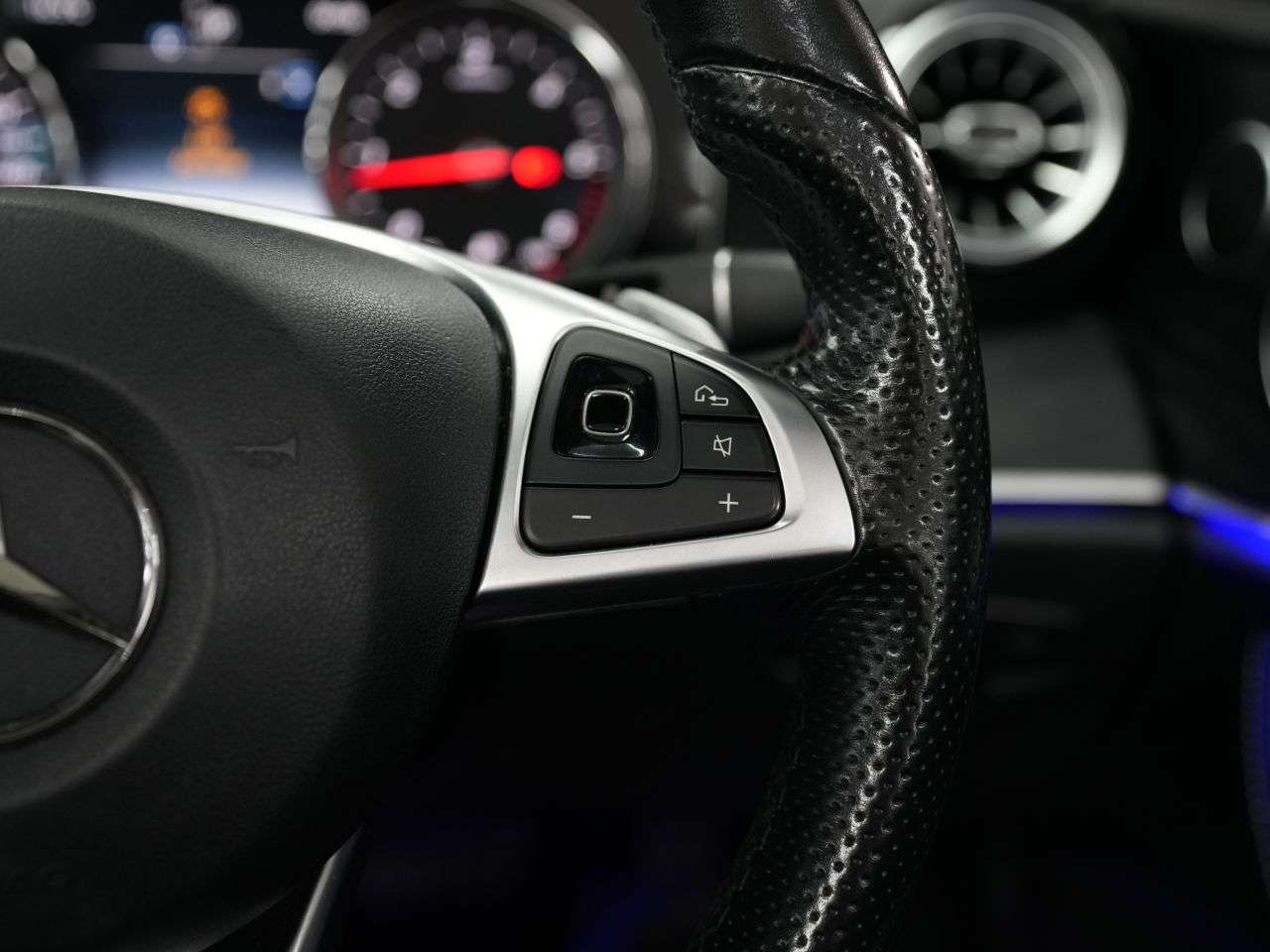 2018 MERCEDES-BENZ E CLASS 2018 MERCEDES-BENZ E CLASS
