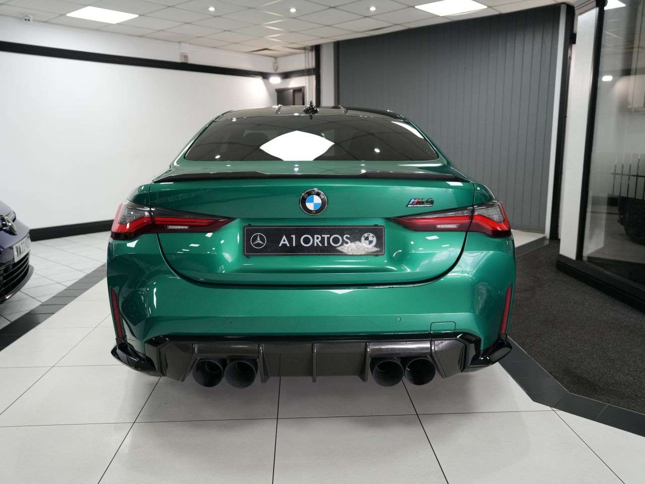 2021 BMW M4 2021 BMW M4