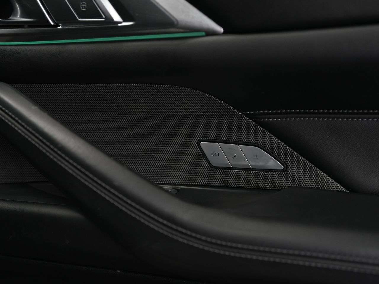 2021 BMW M4 2021 BMW M4