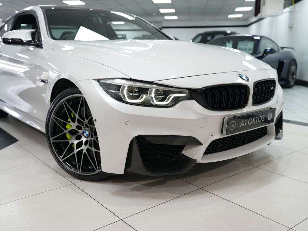 2018 BMW M4 2018 BMW M4