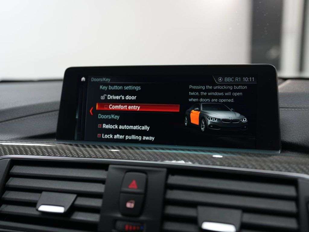 2018 BMW M4 2018 BMW M4