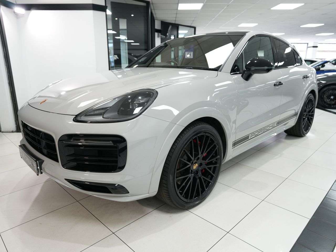 A 2022 PORSCHE CAYENNE 4.0T V8 GTS Coupe 5dr Petrol TiptronicS 4WD Euro 6 (s/s) (460 ps) BE QUICK A 2022 PORSCHE CAYENNE 4.0T V8 GTS Coupe 5dr Petrol TiptronicS 4WD Euro 6 (s/s) (460 ps) BE QUICK