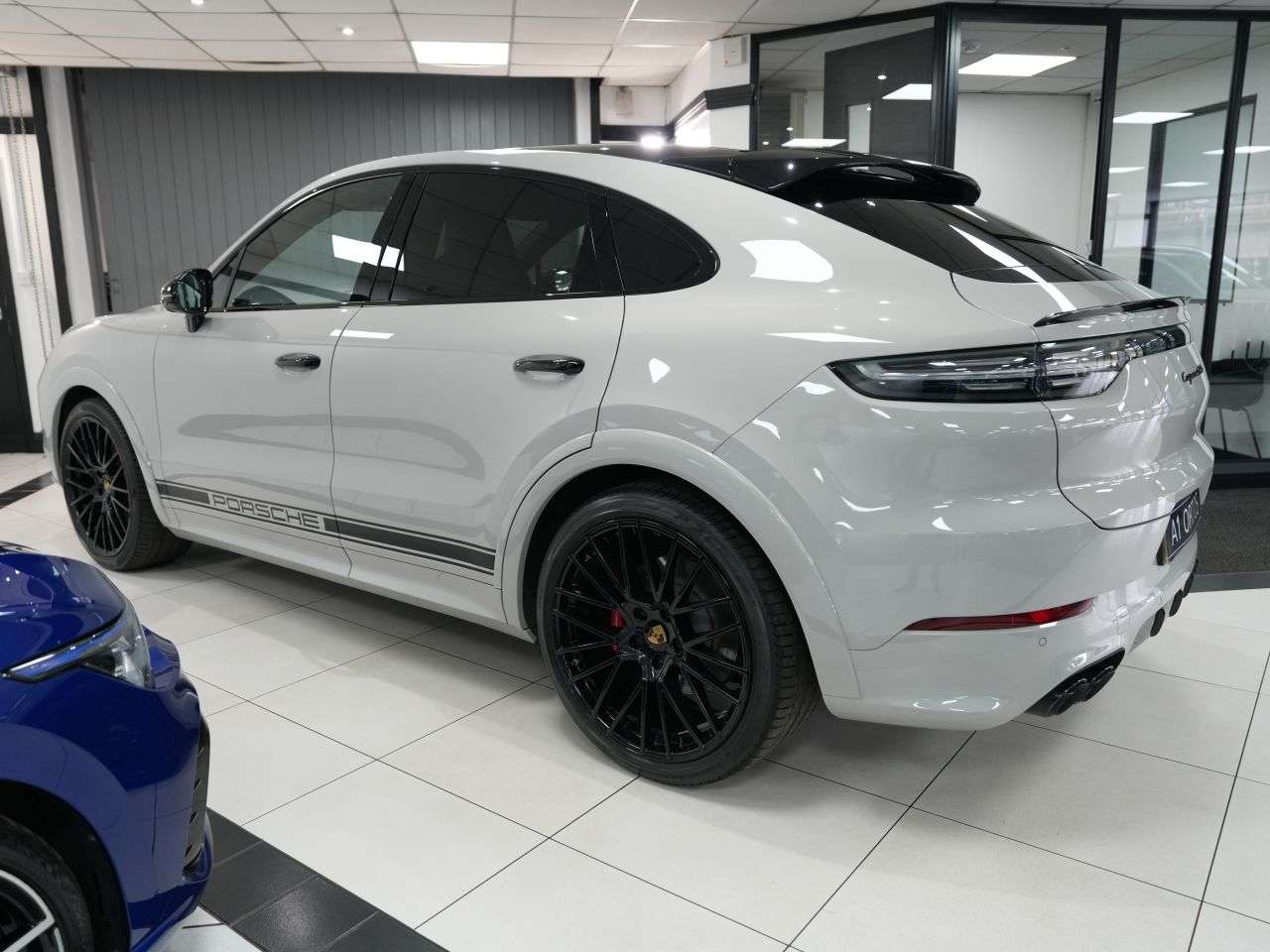 2022 PORSCHE CAYENNE 2022 PORSCHE CAYENNE