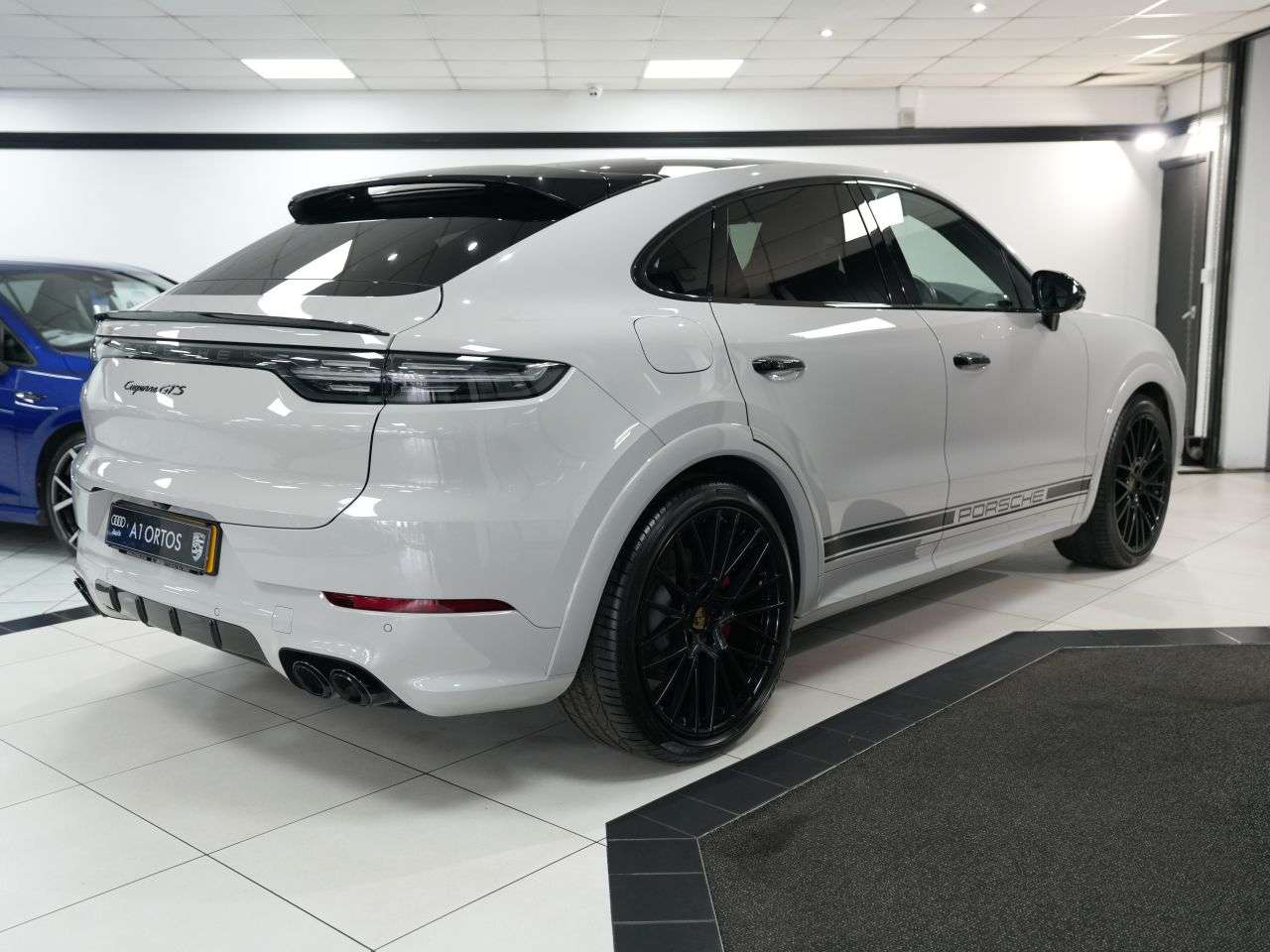 2022 PORSCHE CAYENNE 2022 PORSCHE CAYENNE