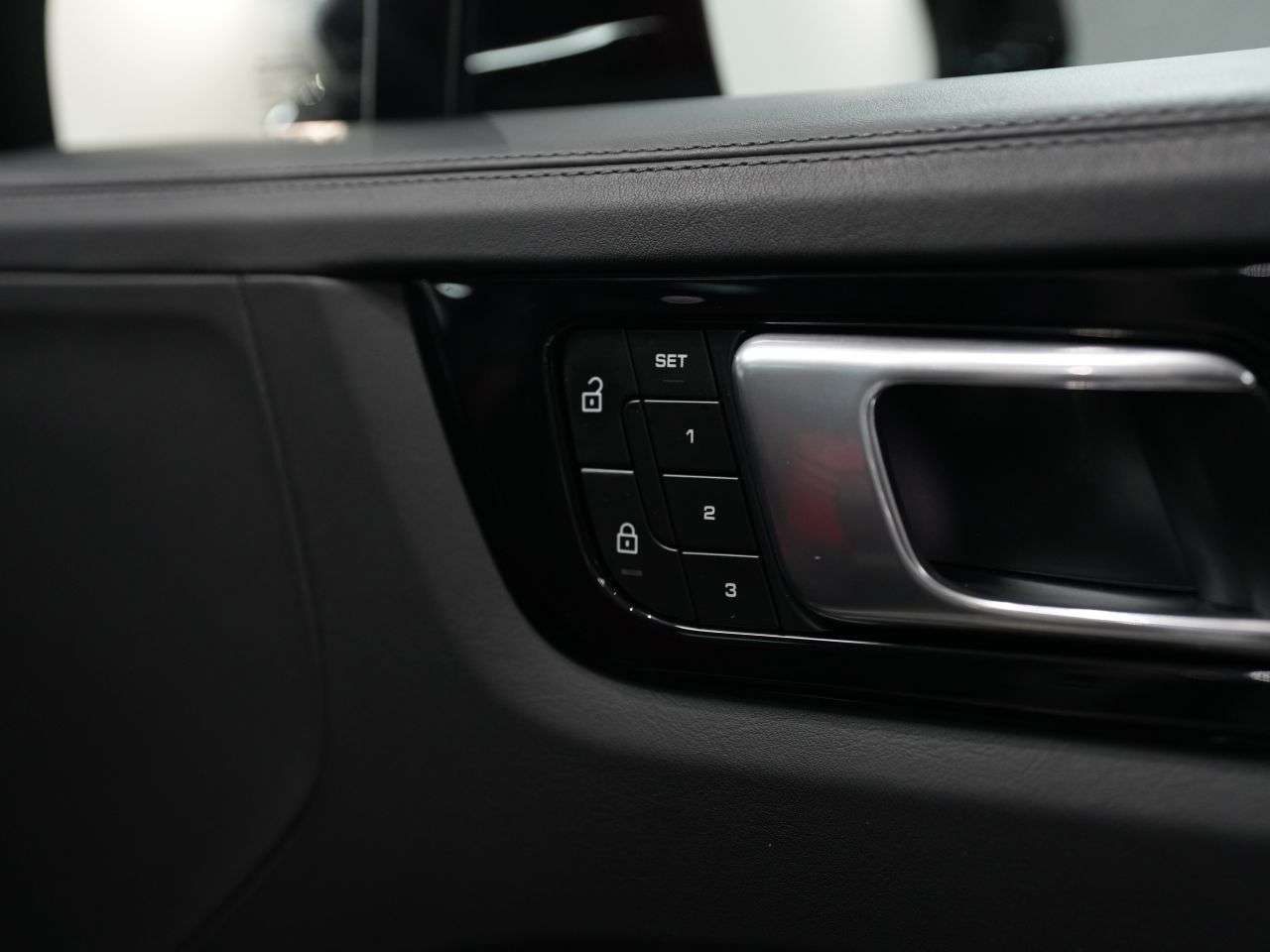 2022 PORSCHE CAYENNE 2022 PORSCHE CAYENNE