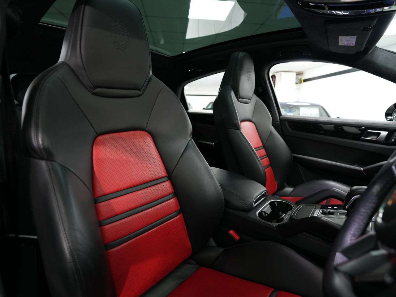 2022 PORSCHE CAYENNE 2022 PORSCHE CAYENNE
