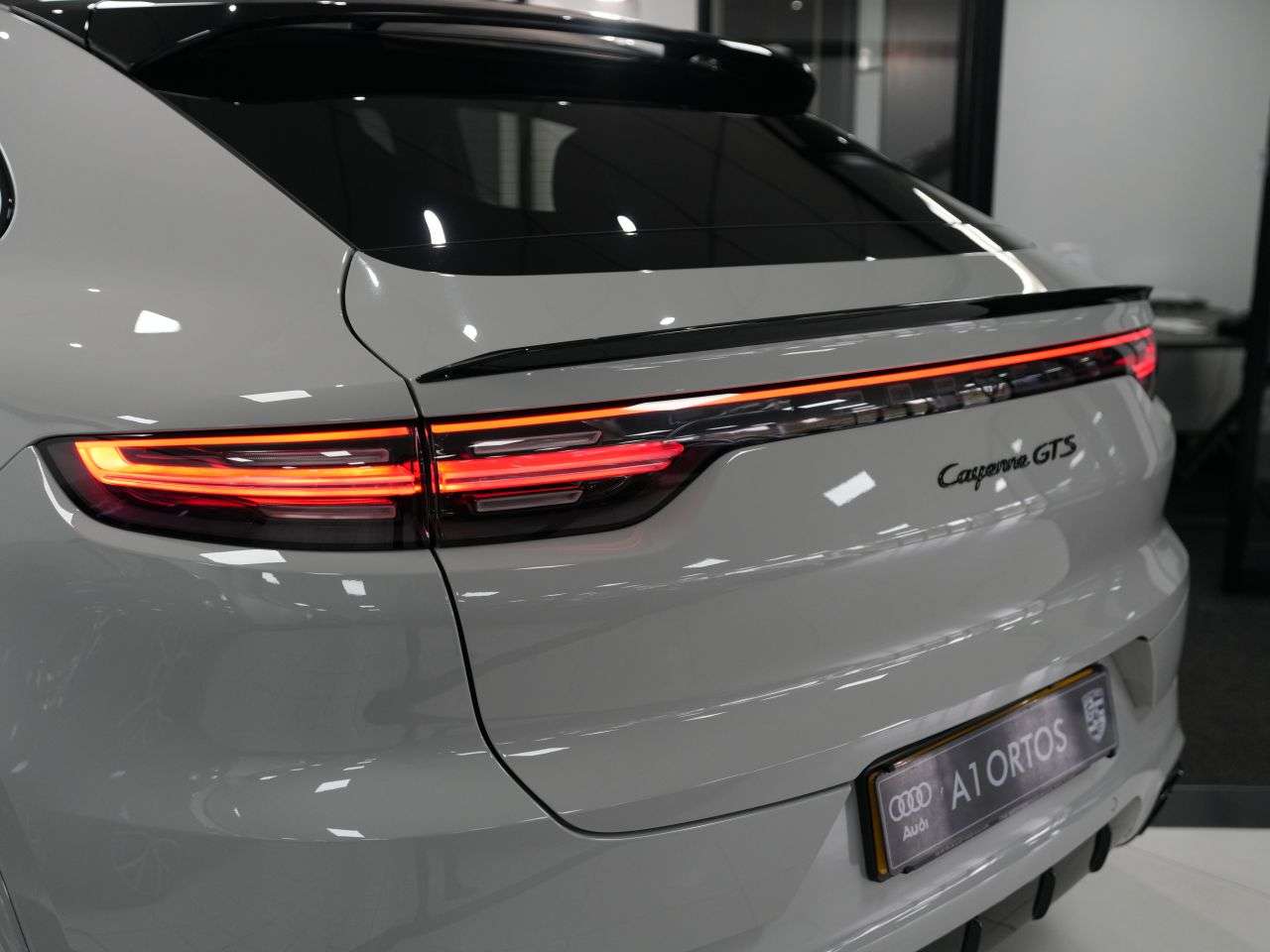 2022 PORSCHE CAYENNE 2022 PORSCHE CAYENNE