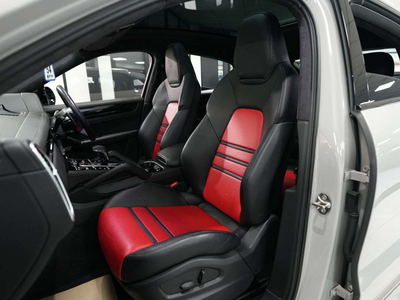 2022 PORSCHE CAYENNE 2022 PORSCHE CAYENNE