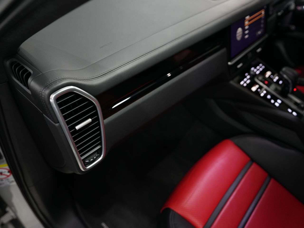 2022 PORSCHE CAYENNE 2022 PORSCHE CAYENNE