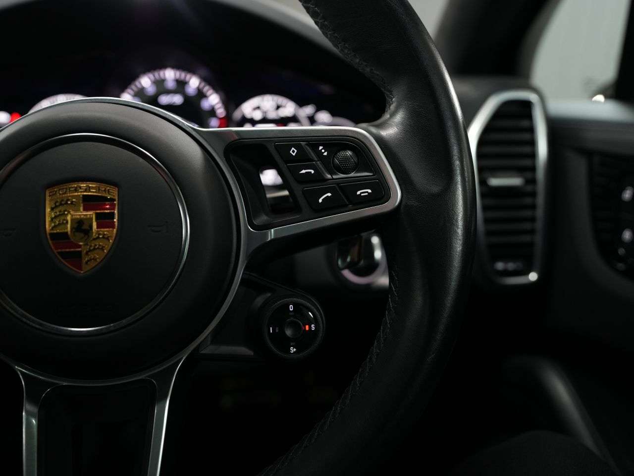 2022 PORSCHE CAYENNE 2022 PORSCHE CAYENNE
