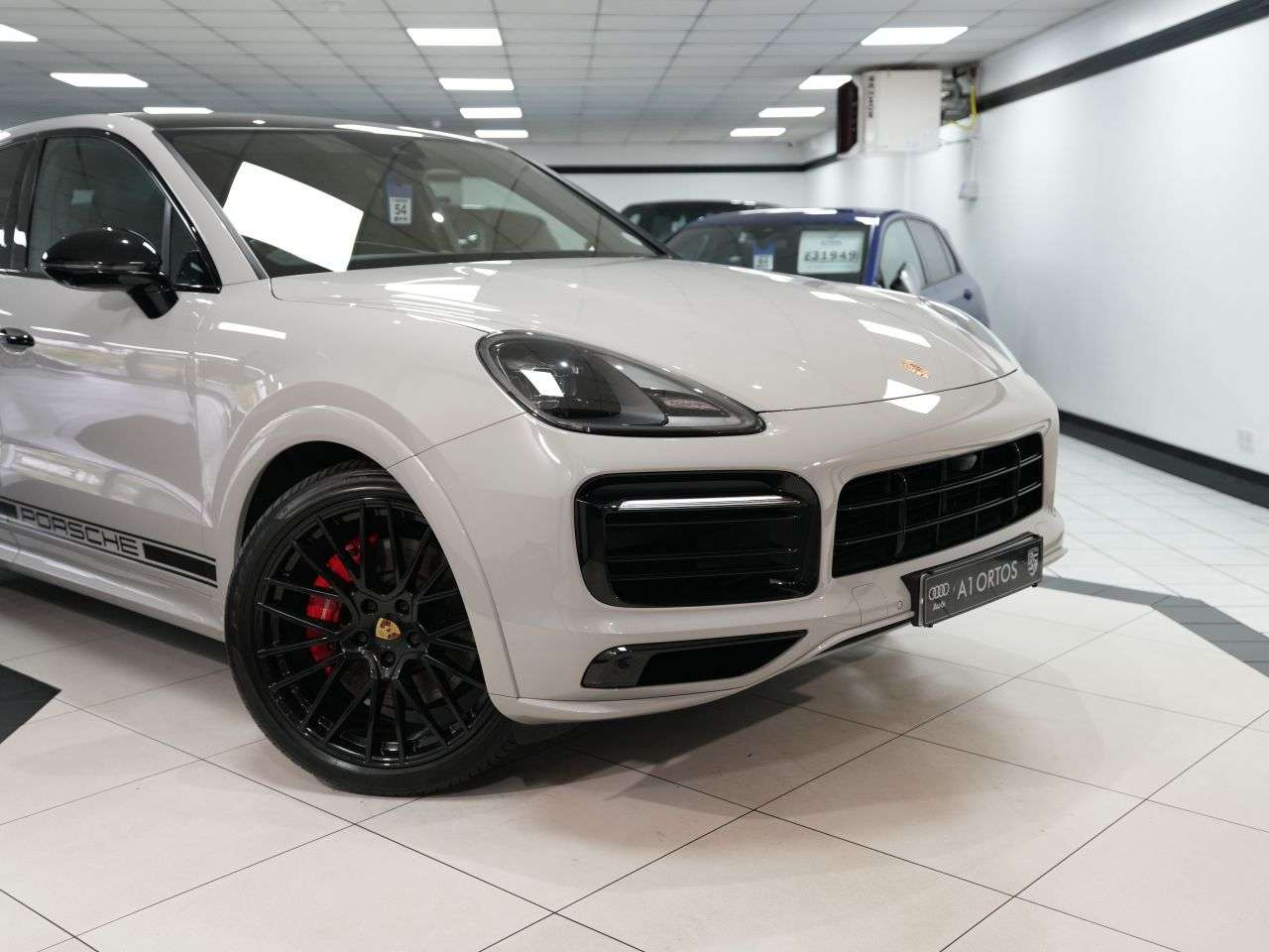 2022 PORSCHE CAYENNE 2022 PORSCHE CAYENNE
